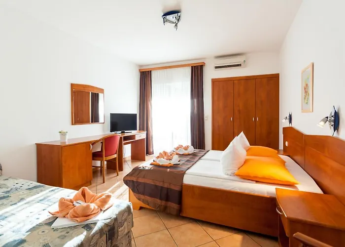 Pensionat Adria 4*