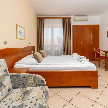 Adria 4* Malinska